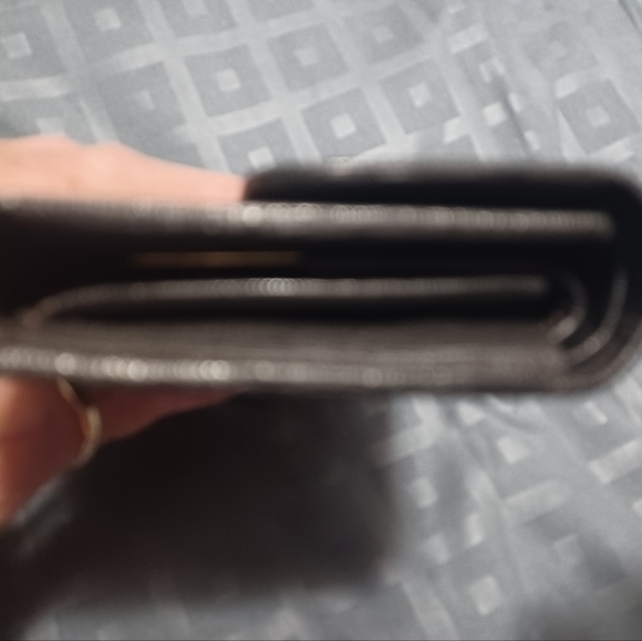 Wallet - Picture 8 of 9